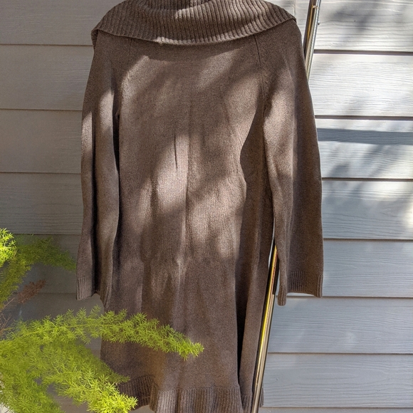 Cabi Long Brown Open Cardigan - Picture 5 of 8